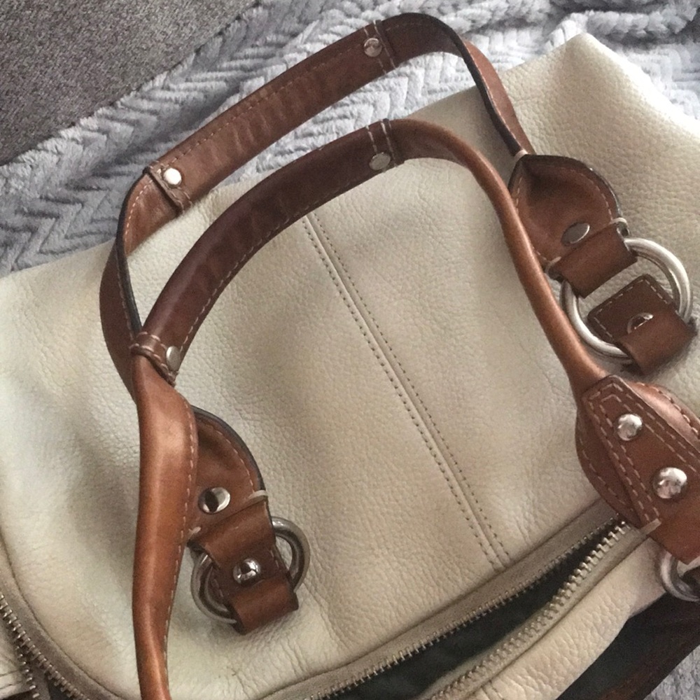 Coach Handbag - Picture 8 of 9